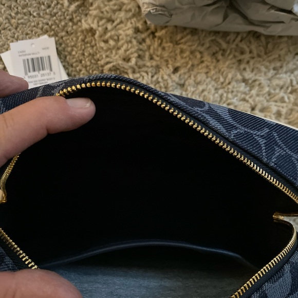 COACH MAKEUP BAG/LARGE WRISTLET, NWT!!! - Picture 3 of 6